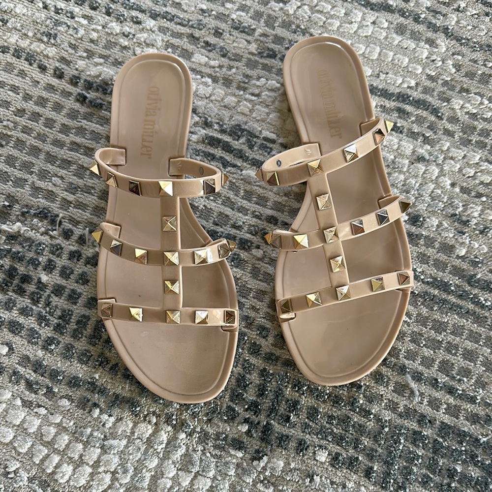 Olivia Miller Cream Studded Sandals Strappy Design